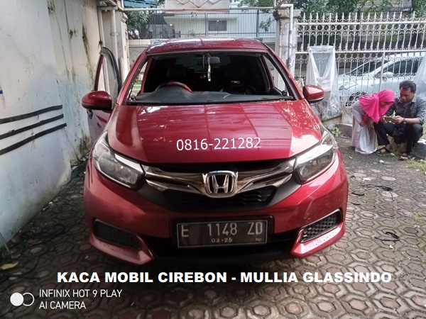 Ganti Kaca Depan Original Honda Mobilio Brio di Kesambi Cirebon Murah